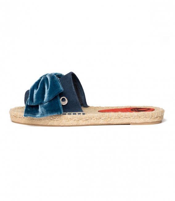 Espadrille espadrilles type shovel with sole of platform double of esparto for woman in red color with red pompom of adornment